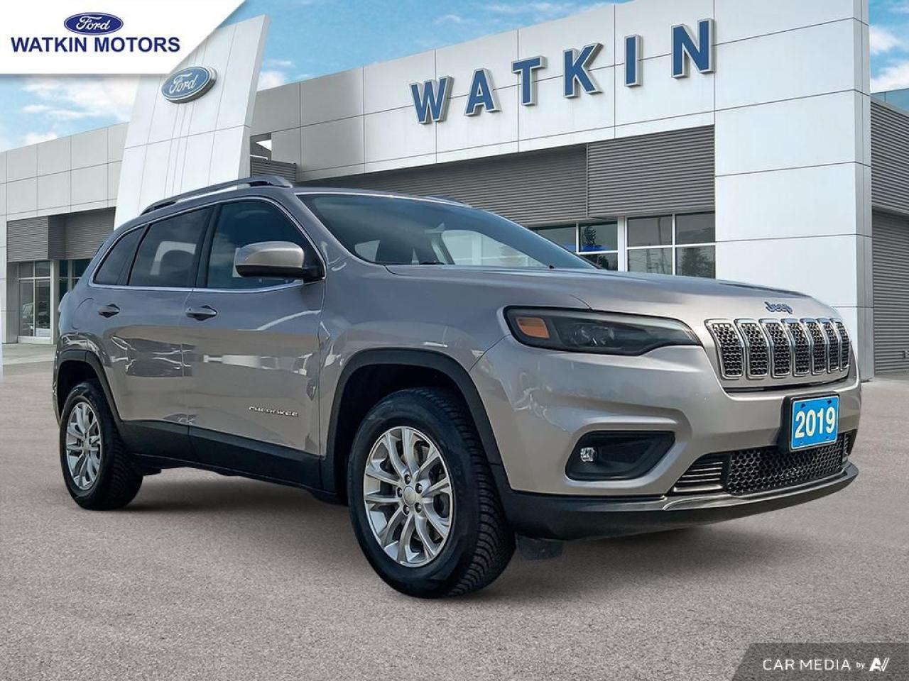 2019 Jeep Cherokee North Photo5