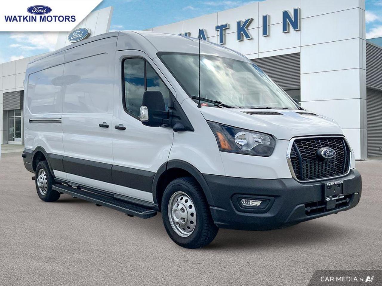 2024 Ford Transit MR CARGO AWD Photo6