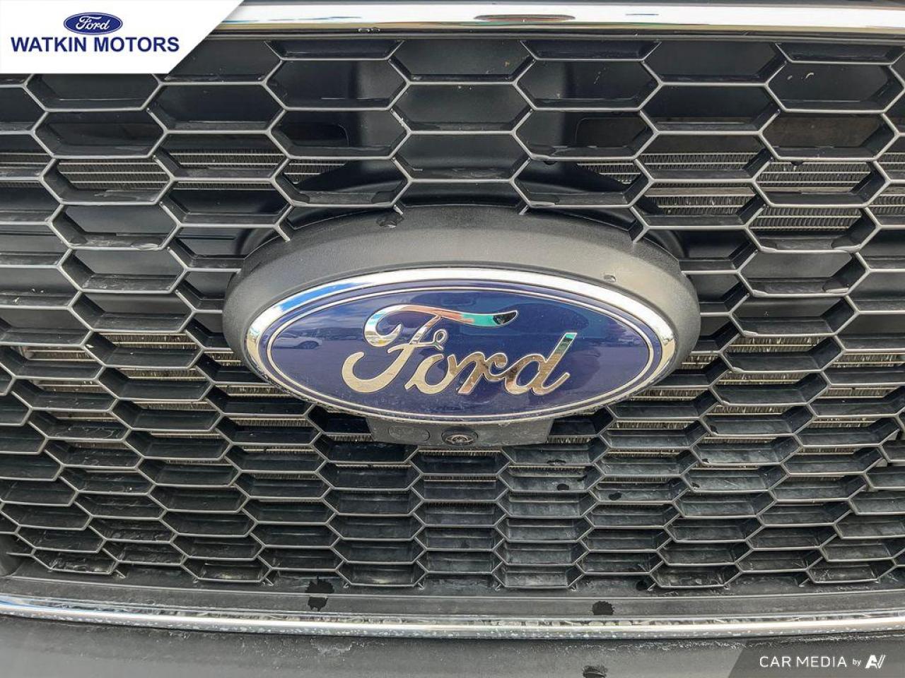 2024 Ford Transit MR CARGO AWD Photo11