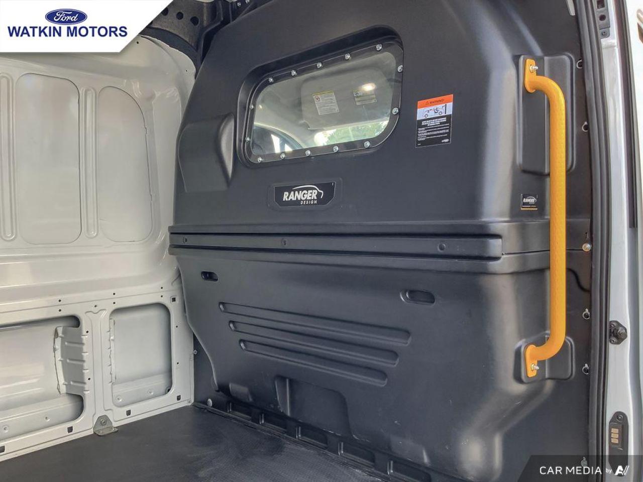 2024 Ford Transit MR CARGO AWD Photo25
