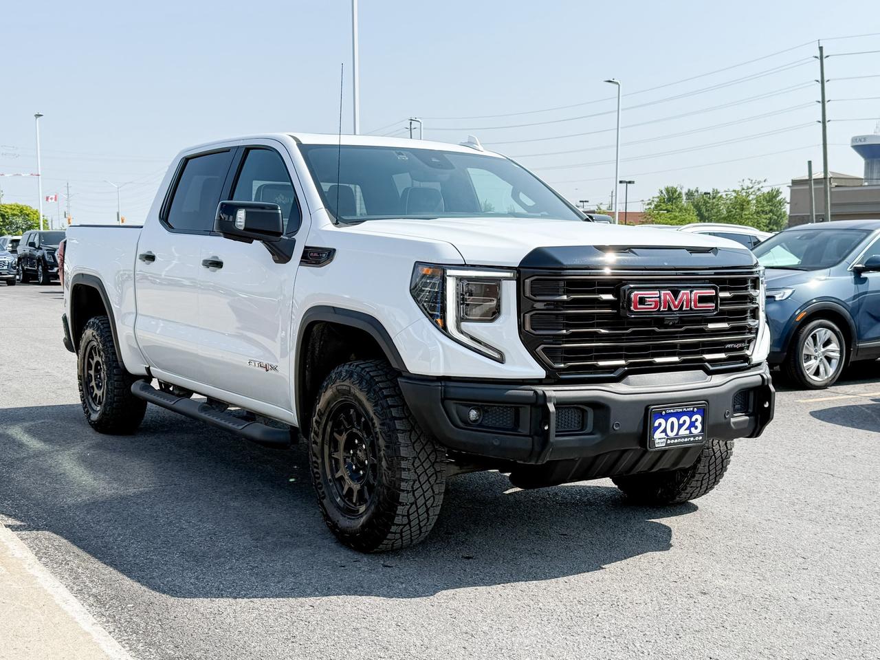 2023 GMC Sierra 1500 6.2L V8, AT4-X AEV EDITION! REMOTE START/ENTRY, SUNROOF, HEATED/VENTILATED SEATS, BOSE SOUND SYSTEM, AT4X AEV EDITION Photo