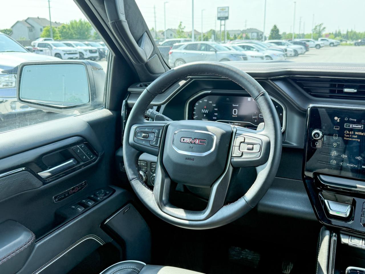 2023 GMC Sierra 1500 6.2L V8, AT4-X AEV EDITION! REMOTE START/ENTRY, SUNROOF, HEATED/VENTILATED SEATS, BOSE SOUND SYSTEM, AT4X AEV EDITION Photo
