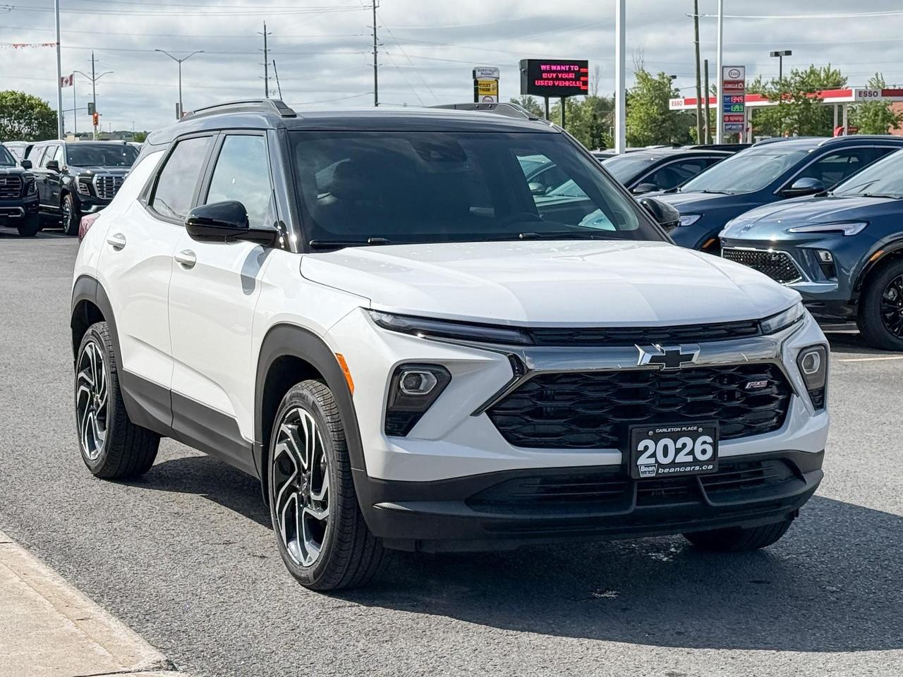 2026 Chevrolet TrailBlazer RS 1.3L 3 CYL WITH REMOTE START/ENTRY, HEATED SEATS, HEATED STEERING WHEEL, HD REAR VISION CAMERA, APPL Photo