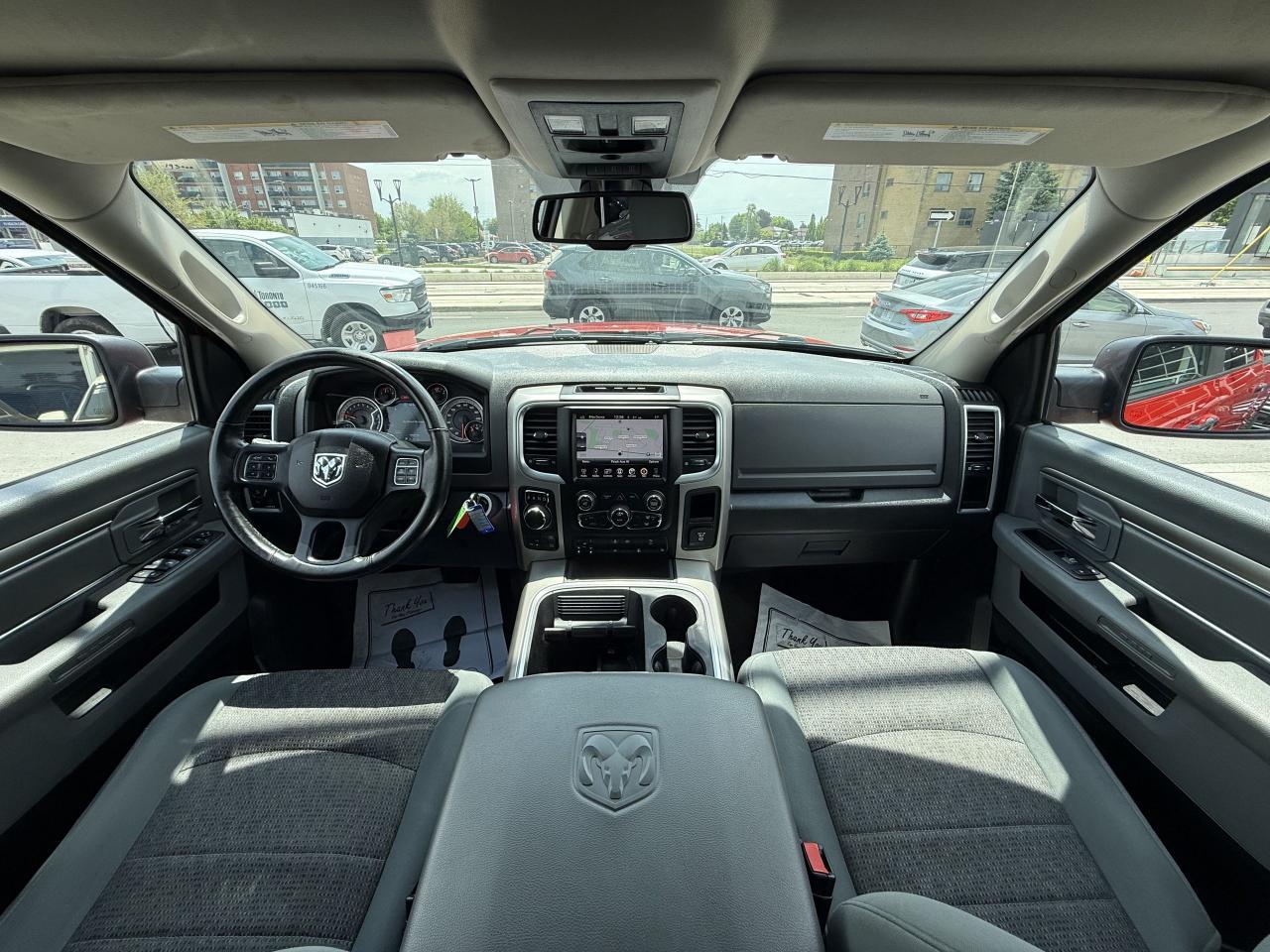 2017 RAM 1500 SLT | 5.7 V8 | NAVI | LOADED - Photo #3