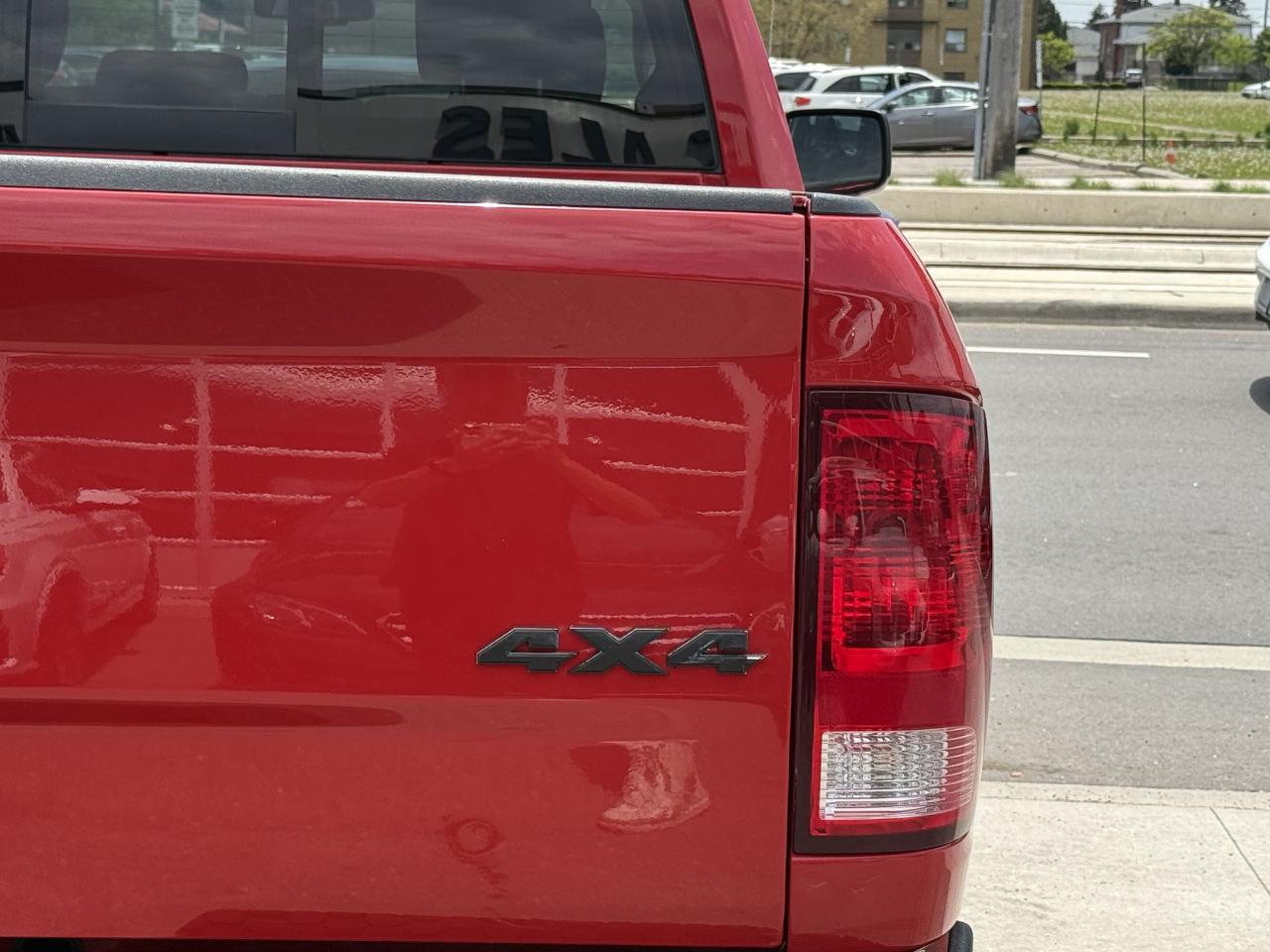 2017 RAM 1500 SLT | 5.7 V8 | NAVI | LOADED - Photo #11