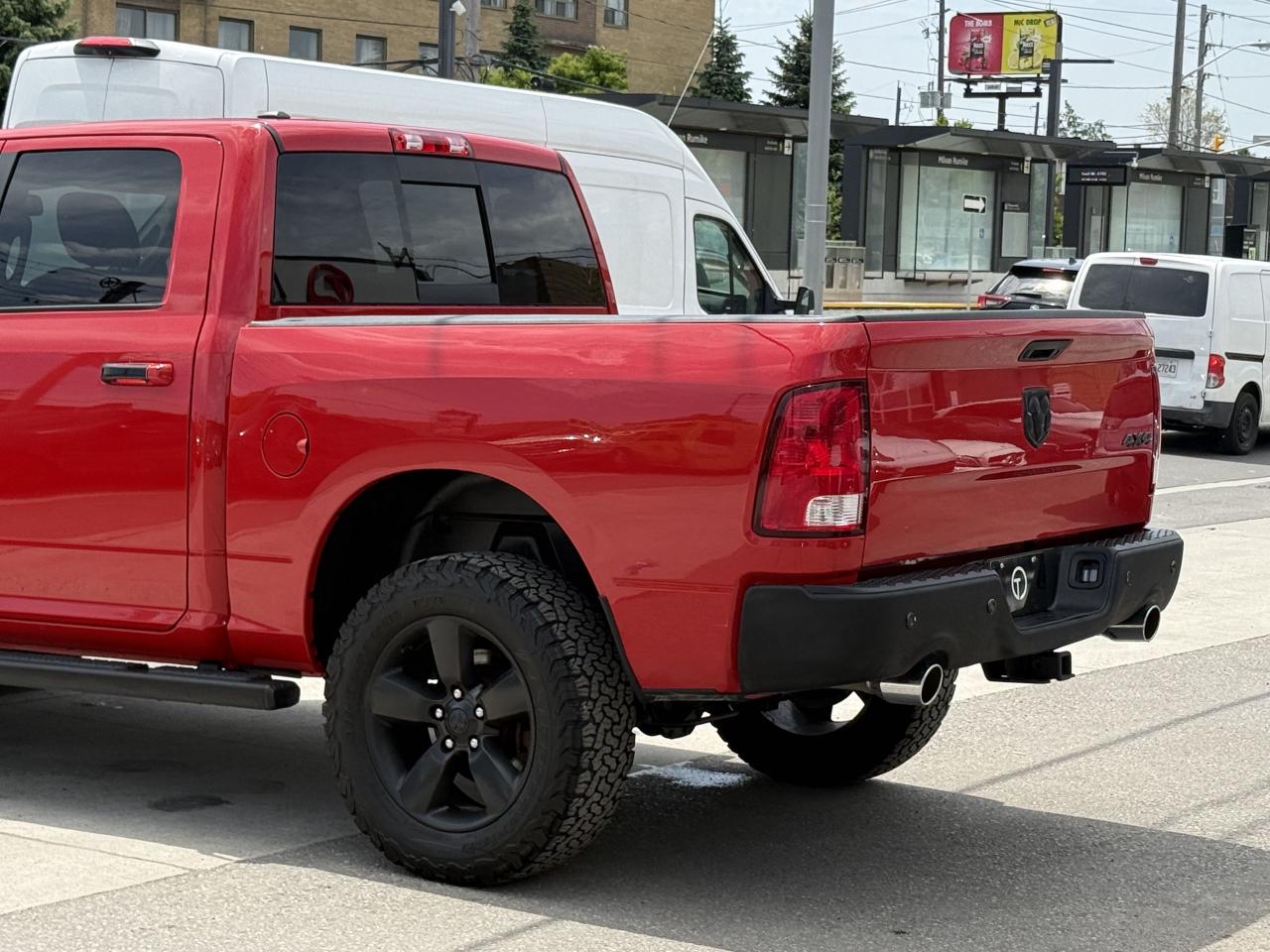 2017 RAM 1500 SLT | 5.7 V8 | NAVI | LOADED - Photo #14