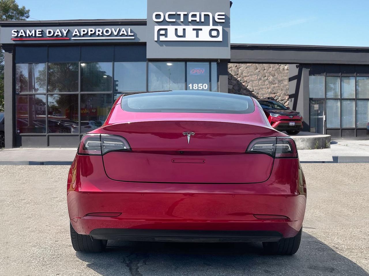 2021 Tesla Model 3 STANDARD RANGE PLUS - Photo #3