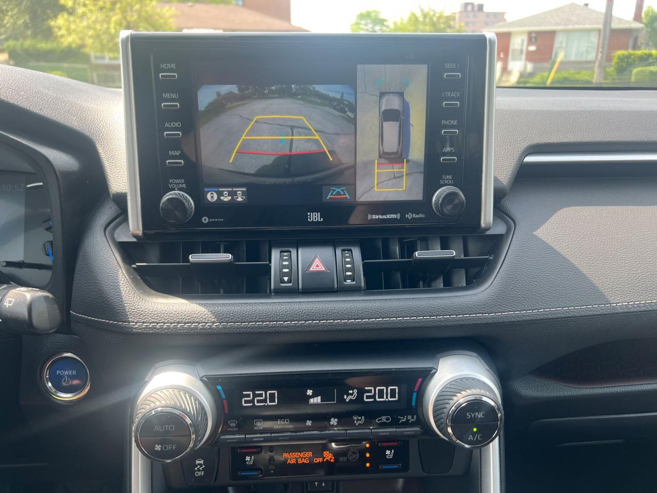 2019 Toyota RAV4 Hybrid Limited - Photo #15