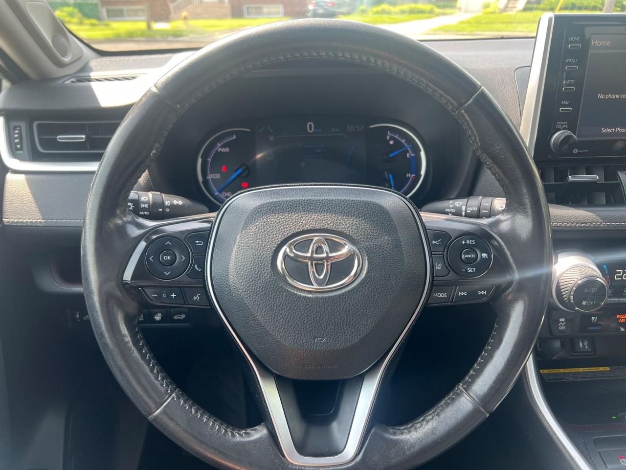 2019 Toyota RAV4 Hybrid Limited - Photo #16