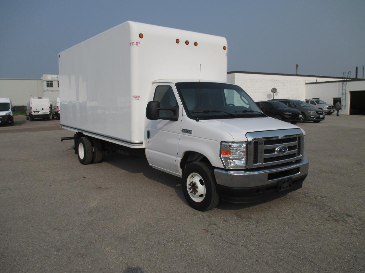 2022 Ford E450 E450 16 Ft.unicell body - Photo #3