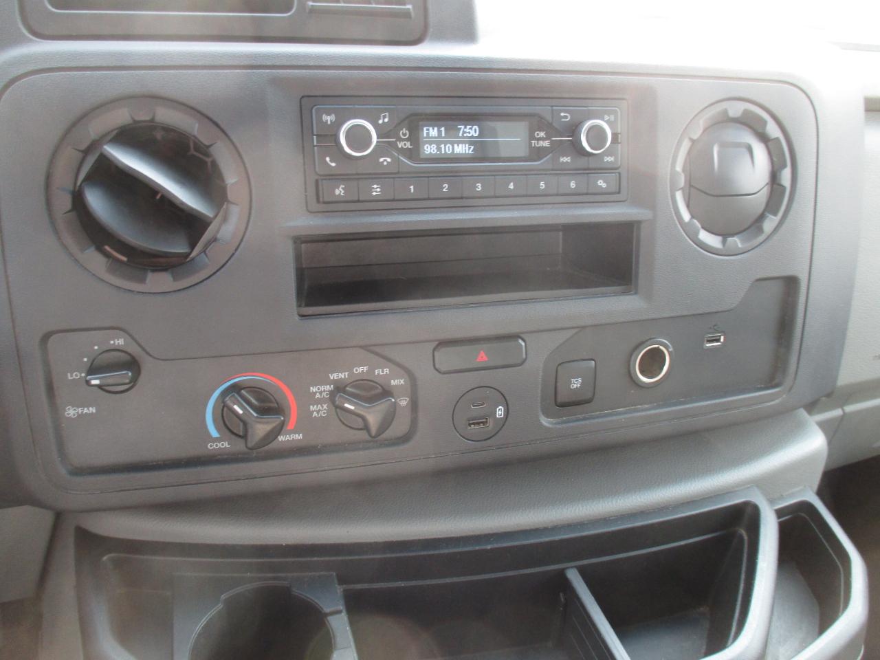 2022 Ford E450 E450 16 Ft.unicell body - Photo #16