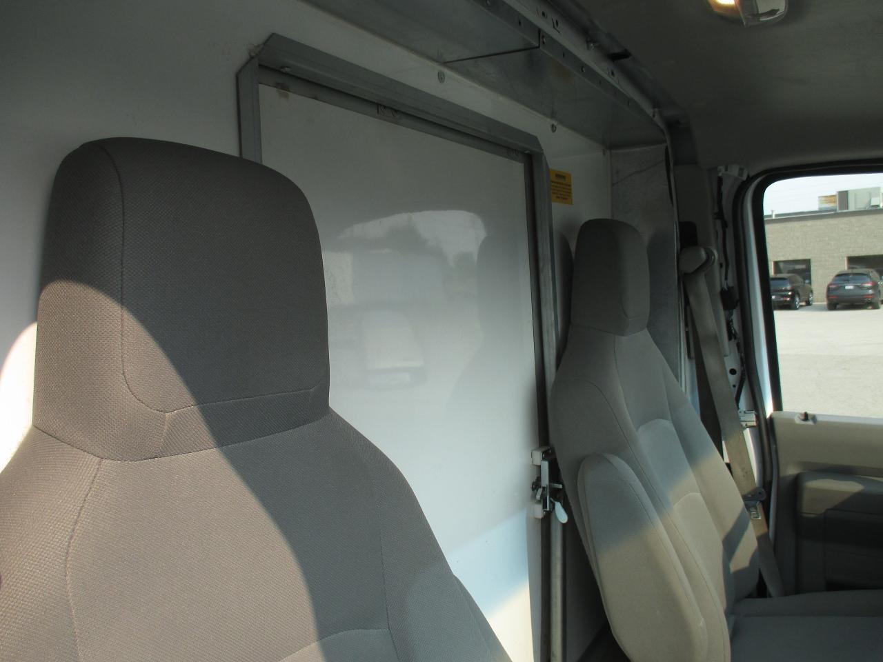 2022 Ford E450 E450 16 Ft.unicell body - Photo #13
