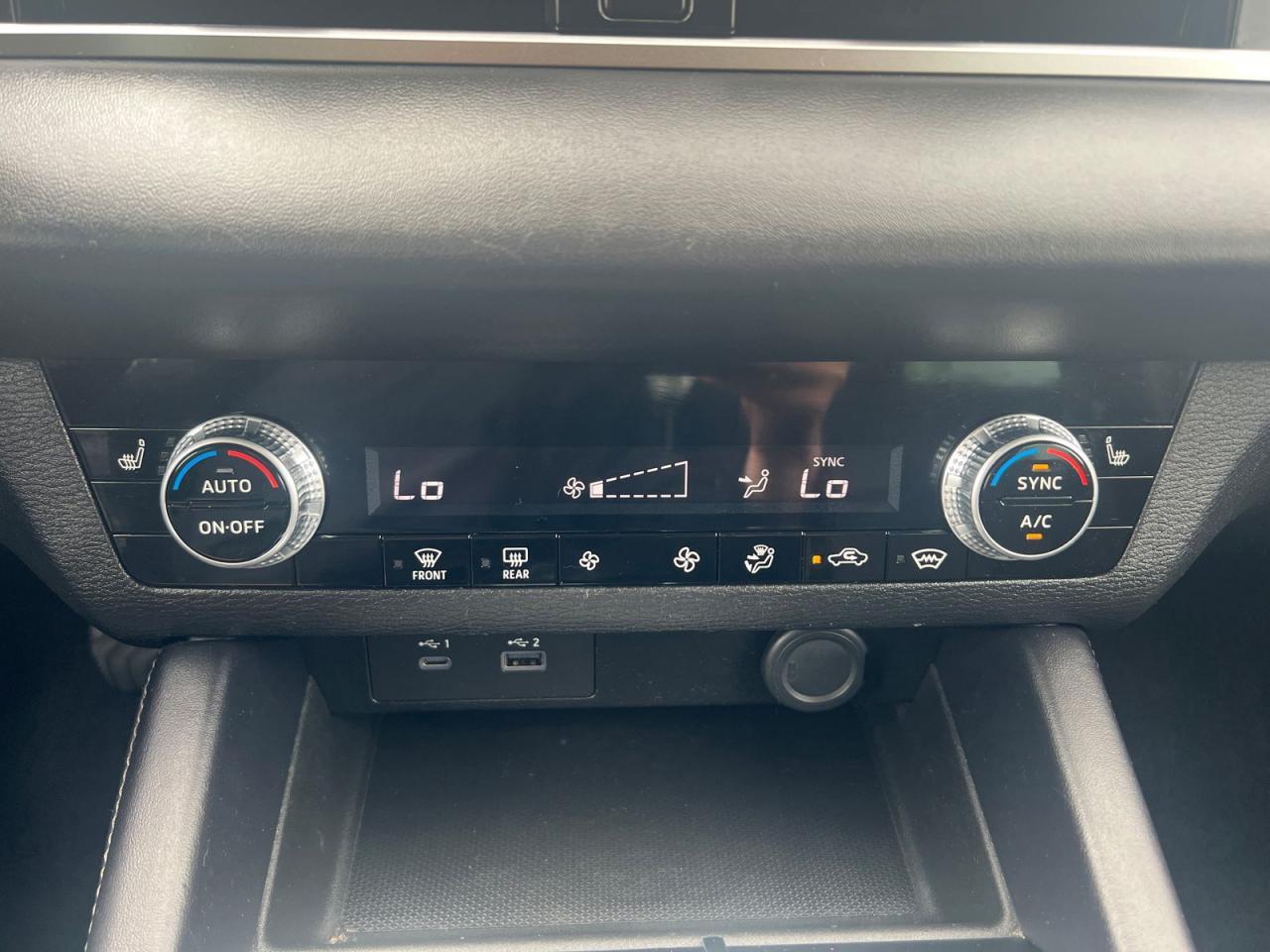 2023 Mitsubishi Outlander ES 4WD - Photo #12