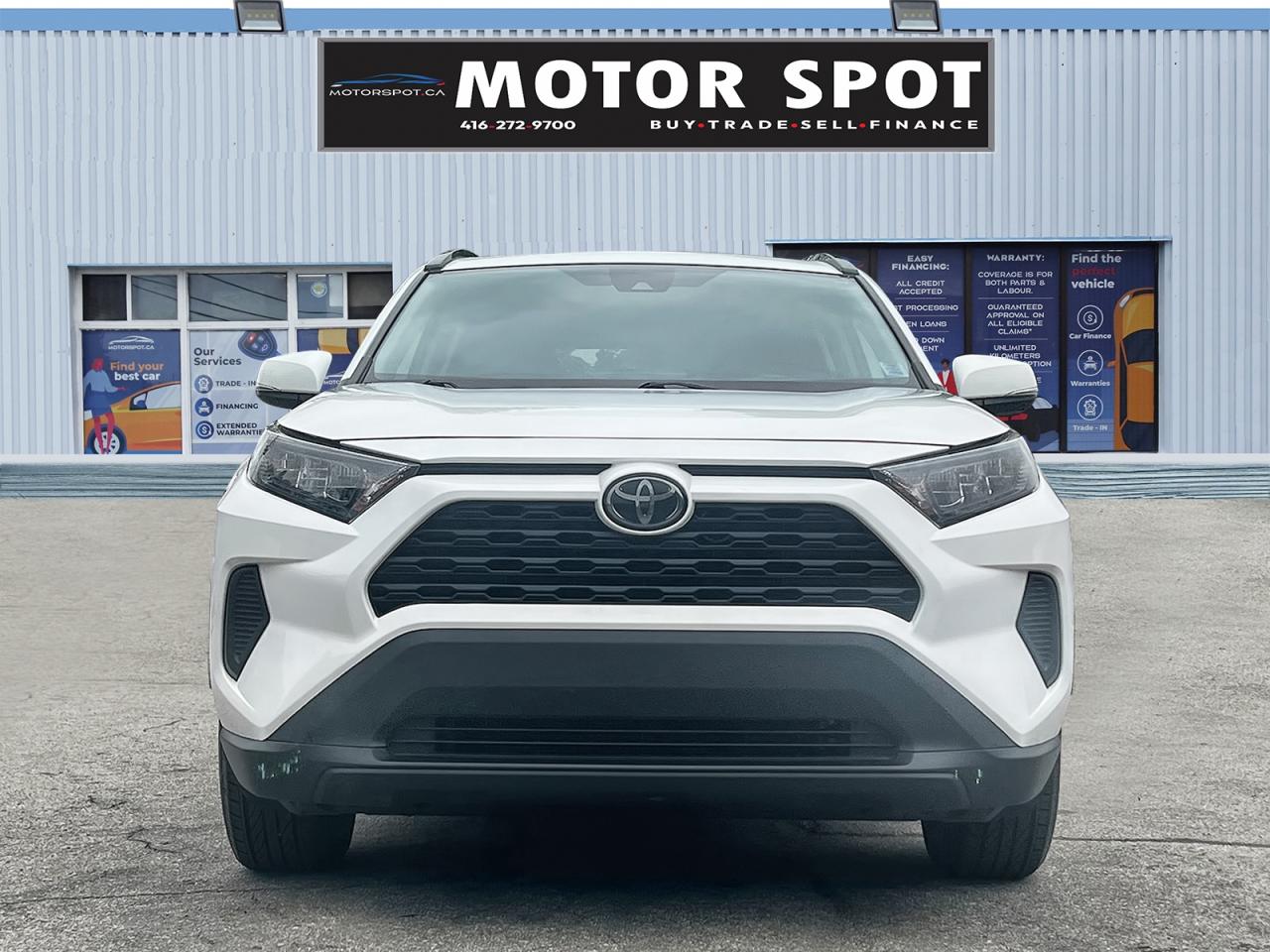 2019 Toyota RAV4 LE AWD Photo2
