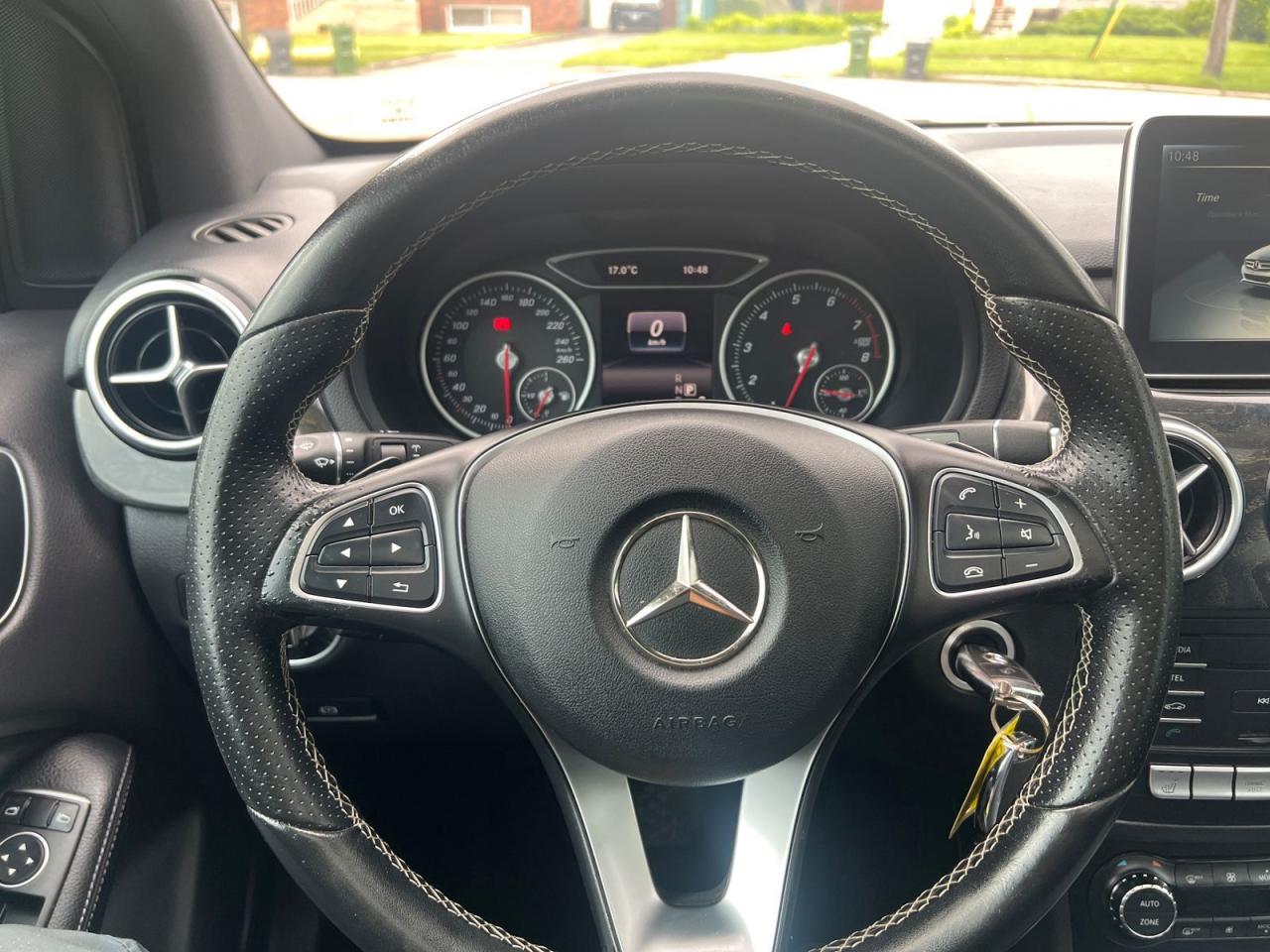 2016 Mercedes-Benz B-Class B250 4Matic - Photo #20