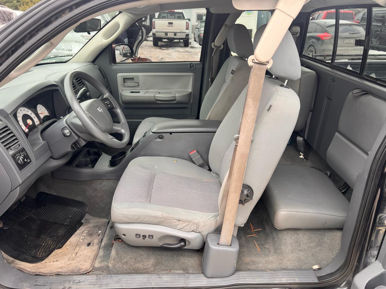 2007 Dodge Dakota ST Photo