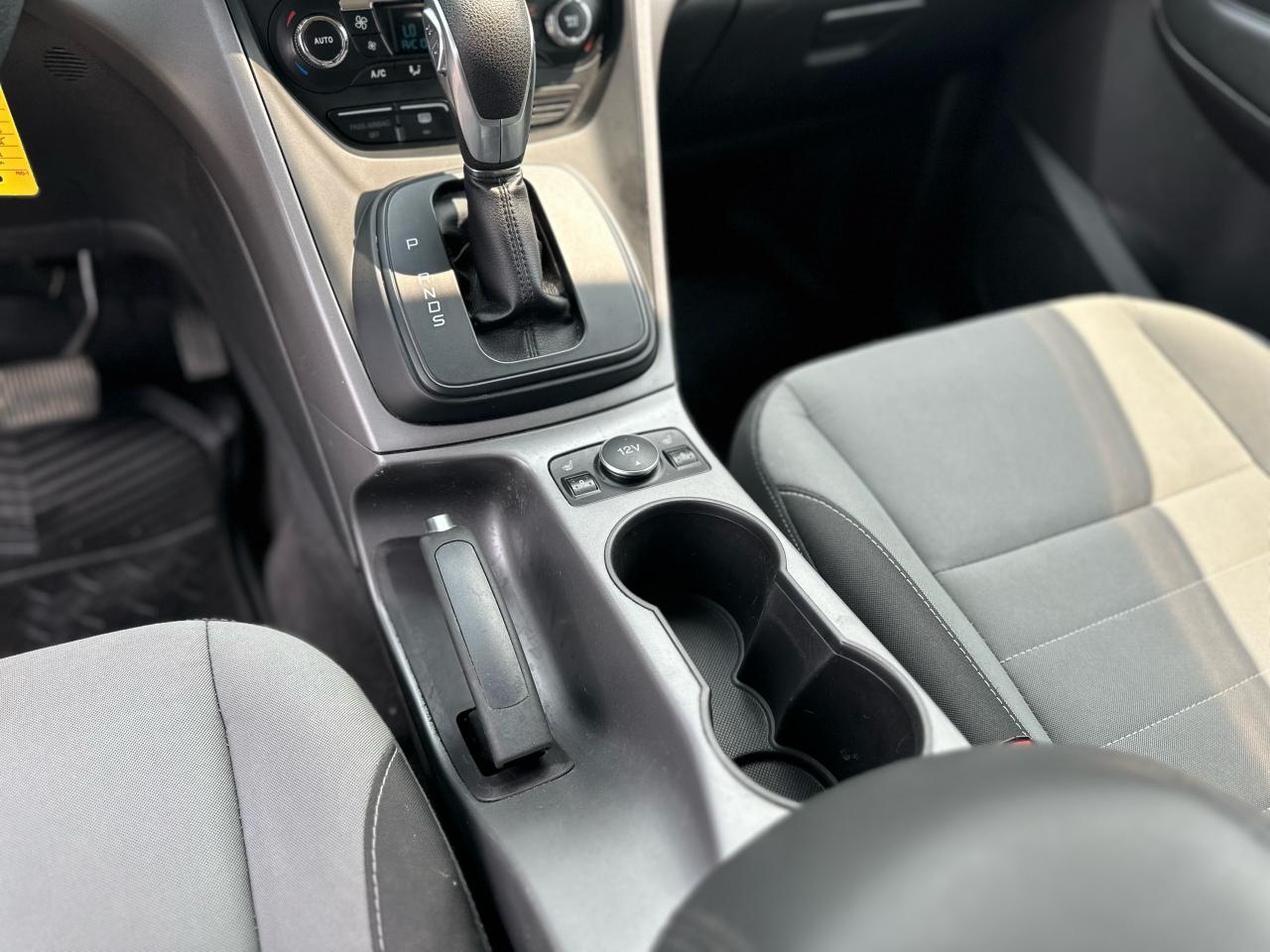 2014 Ford Escape SE Photo15