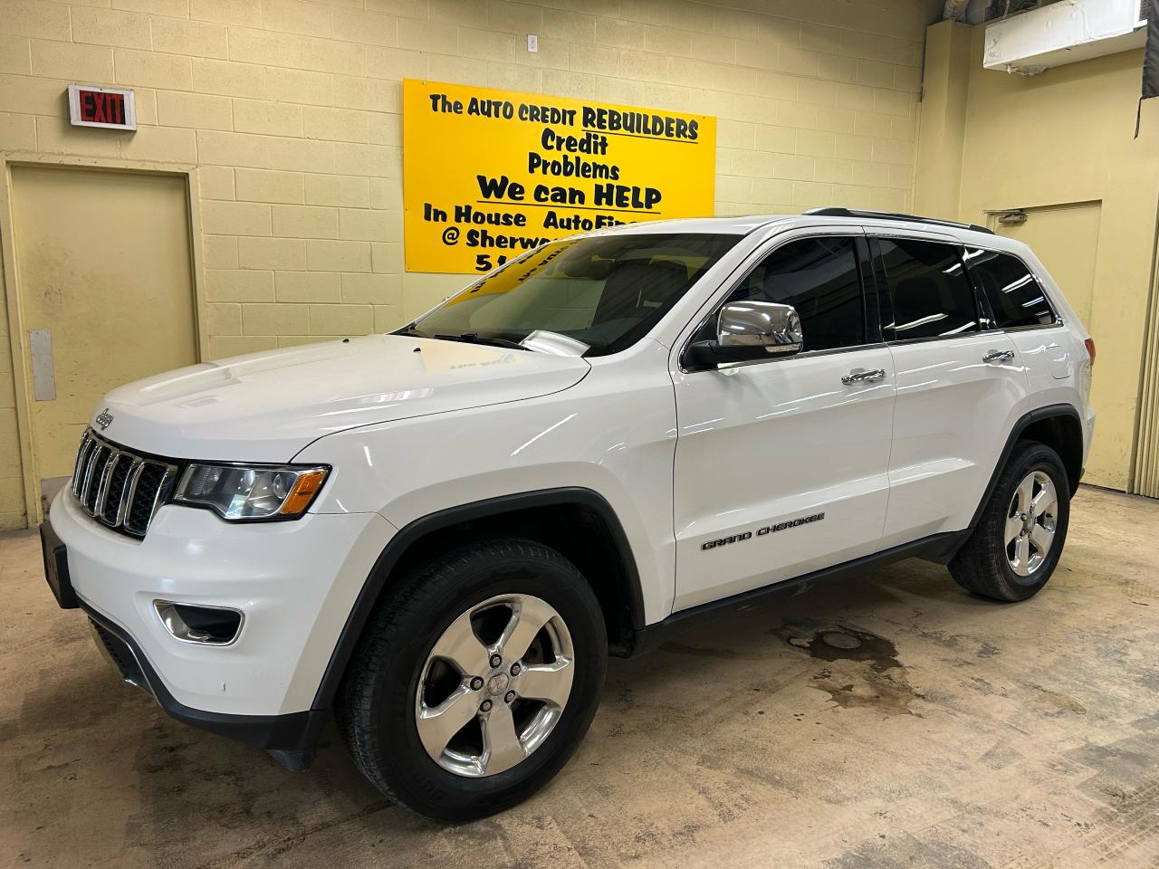 2017 Jeep Grand Cherokee Limited - Photo #3