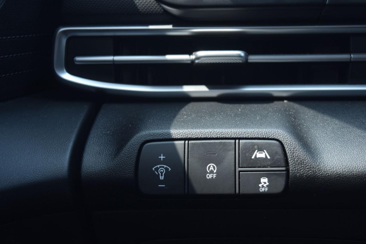 2023 Hyundai Elantra SEL - Photo #8