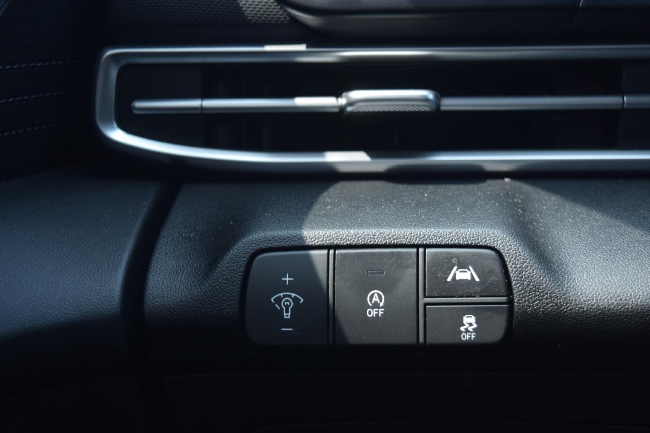 2023 Hyundai Elantra SEL - Photo #8