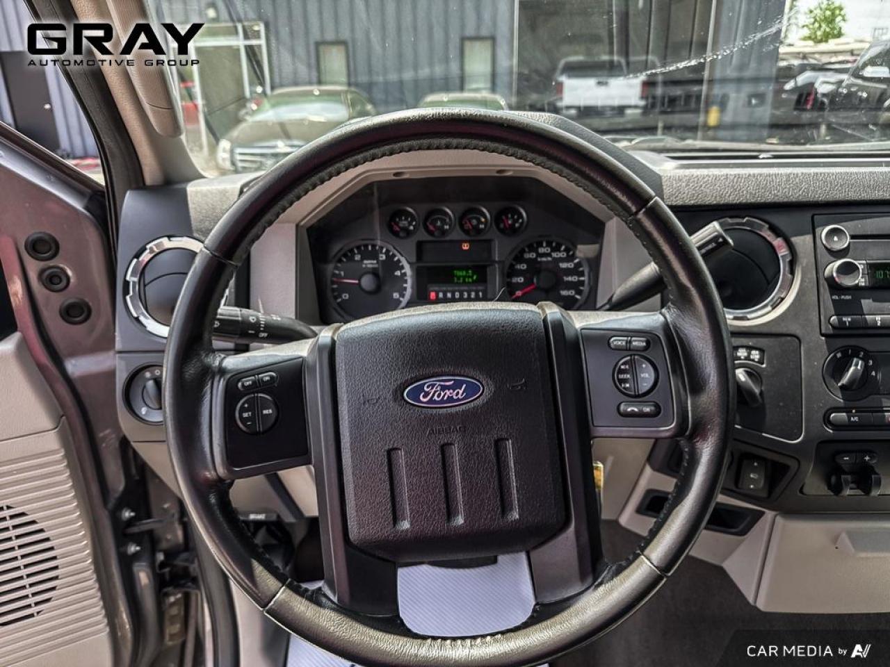 2010 Ford F-350 DIESEL/4WD/ONE OWNER/LOW KMS - Photo #10