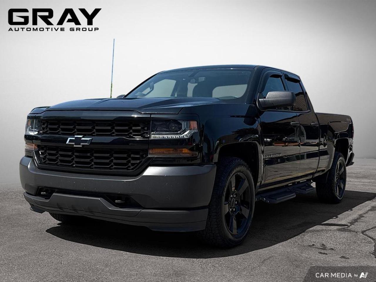 Used 2017 Chevrolet Silverado 1500 4x4/6.6 Box for sale in Burlington, ON
