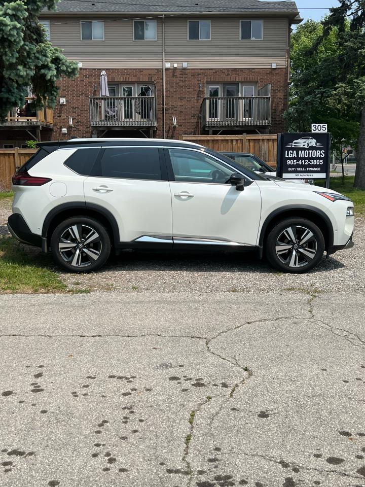 2021 Nissan Rogue AWD Platinum - Photo #5