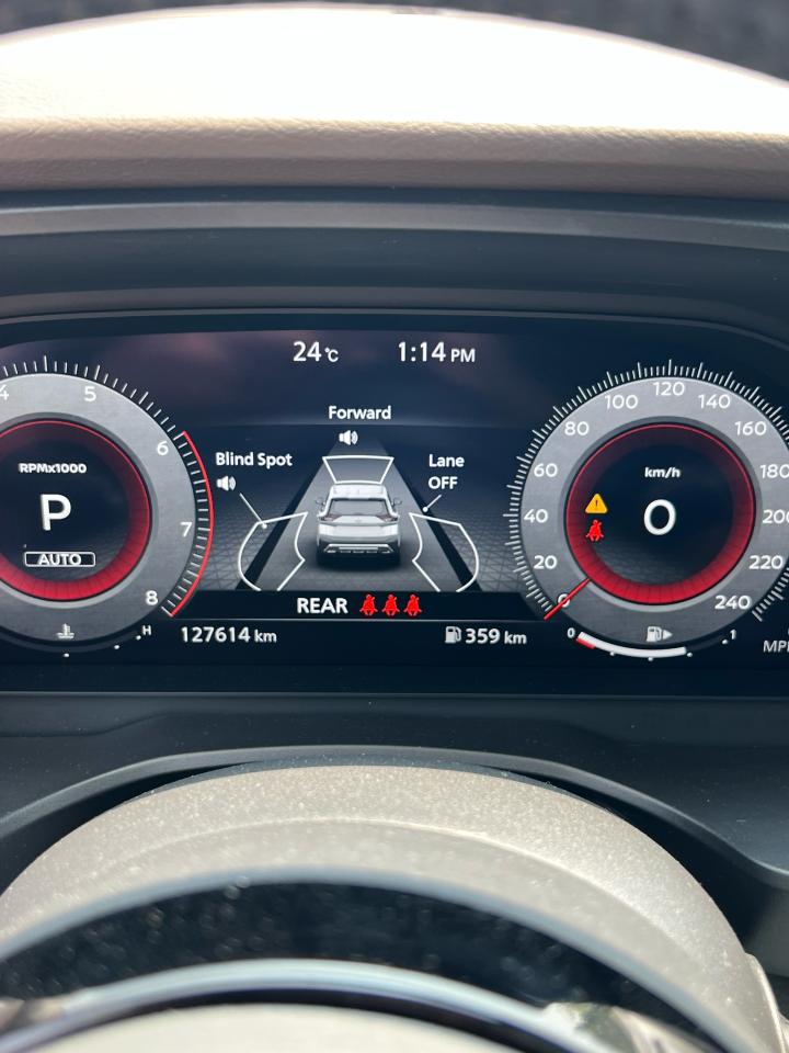 2021 Nissan Rogue AWD Platinum - Photo #9