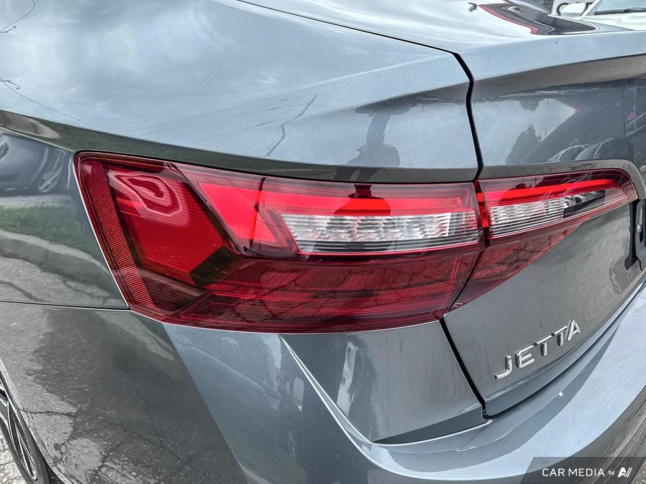 2022 Volkswagen Jetta HIGHLINE / NO ACCIDENTS / LEATHER / SUNROOF / NAV - Photo #8