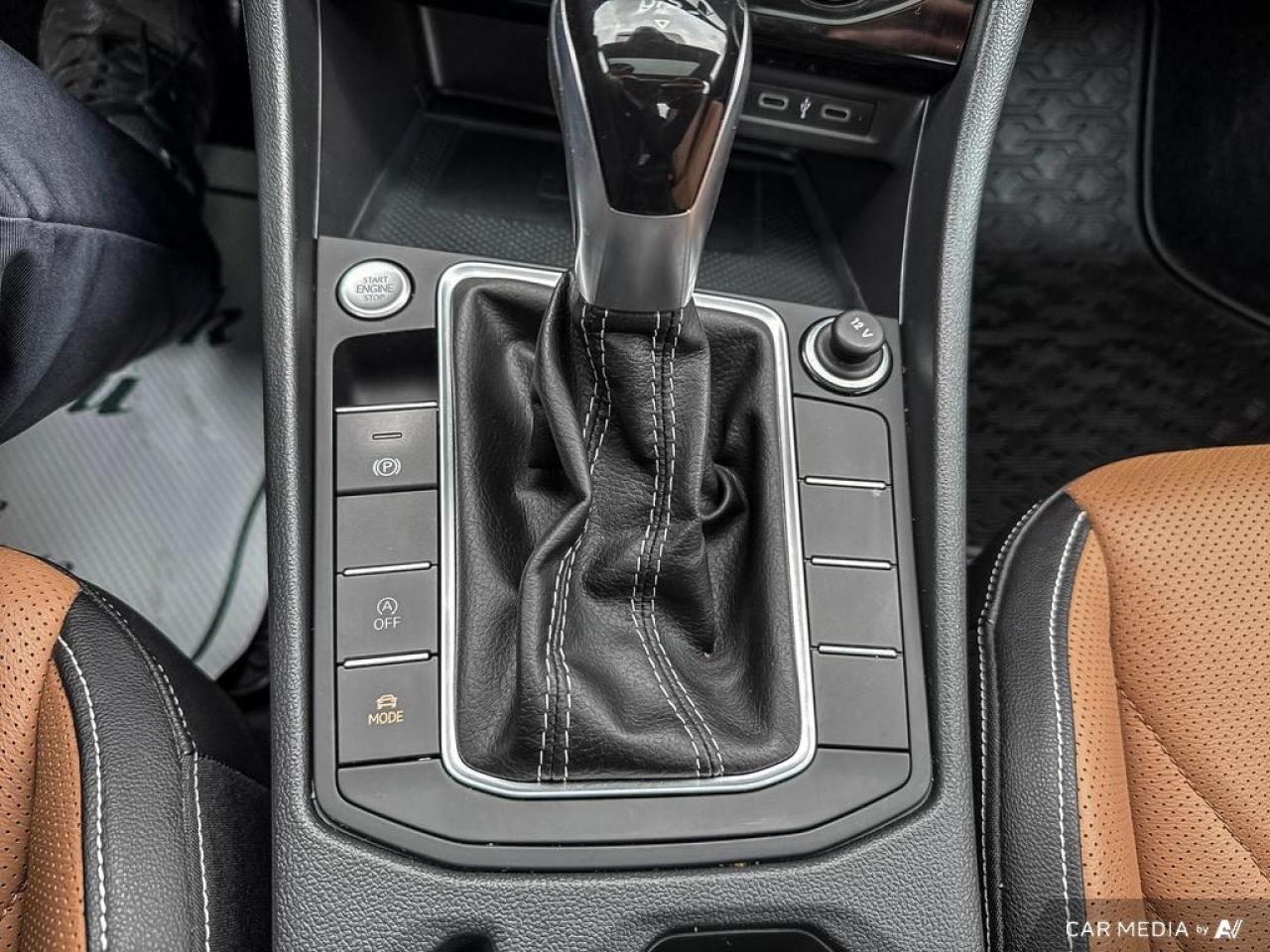 2022 Volkswagen Jetta HIGHLINE / NO ACCIDENTS / LEATHER / SUNROOF / NAV - Photo #18