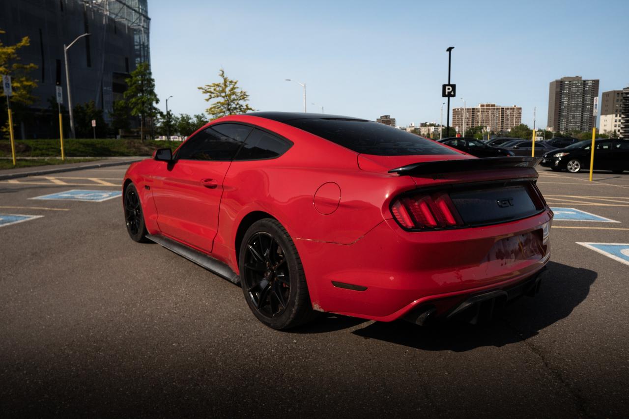 2017 Ford Mustang GT Premium | CLEAN TITLE | - Photo #6