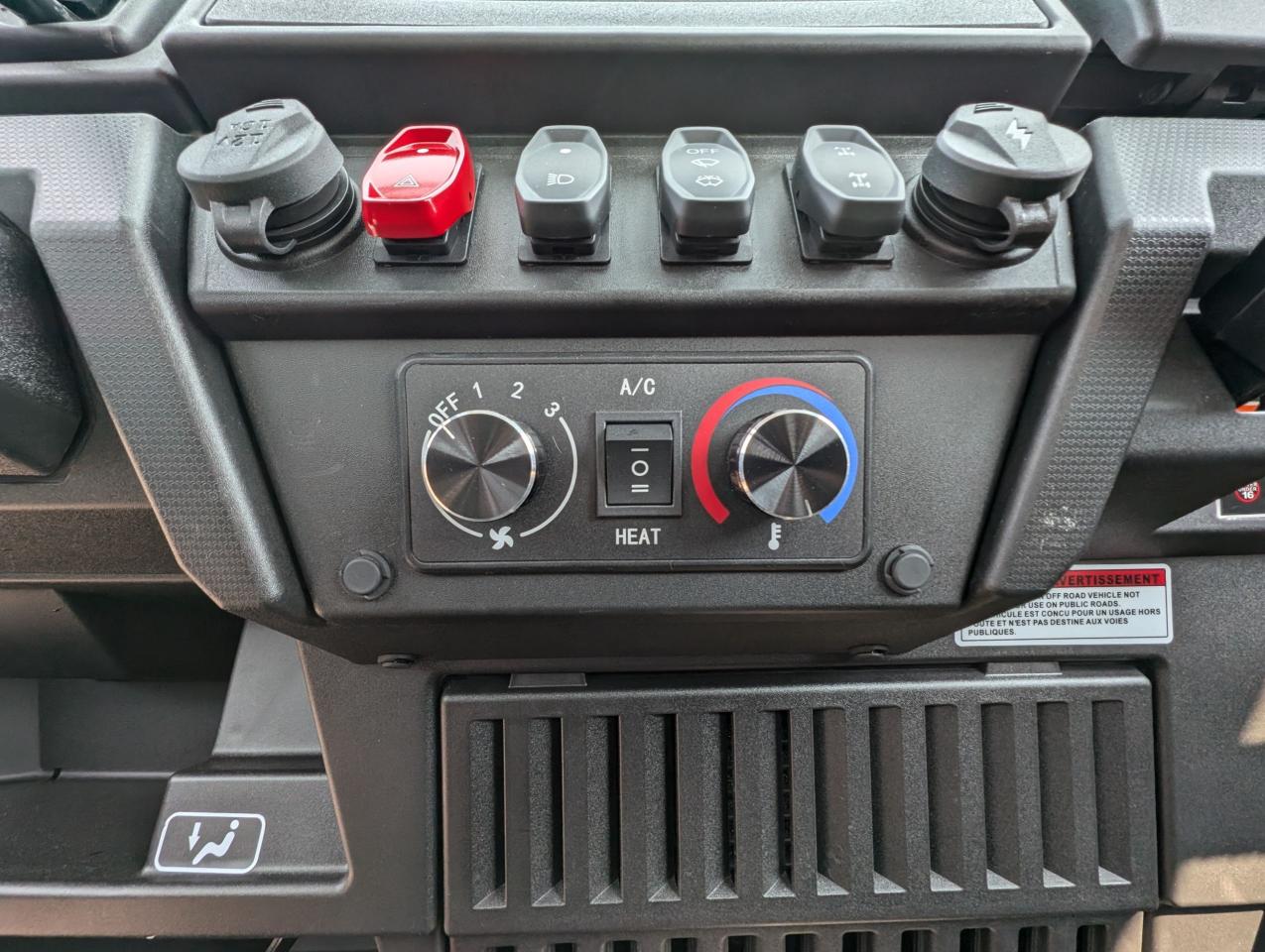 2025 AODES WorkCross 1000-3 HVAC Heat and A/C | Bead Lockers | Tilt Box - Photo #10