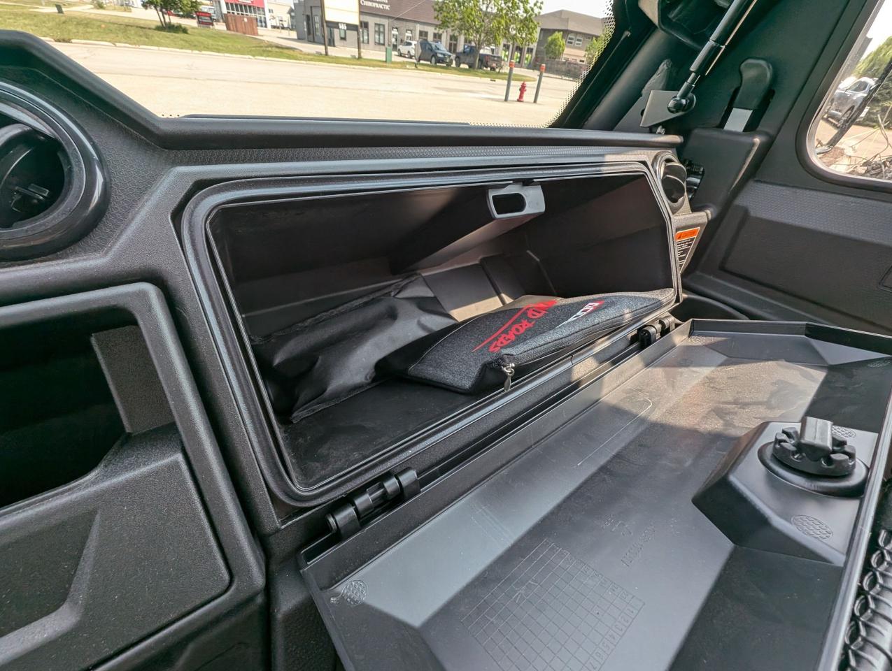 2025 AODES WorkCross 1000-3 HVAC Heat and A/C | Bead Lockers | Tilt Box - Photo #12