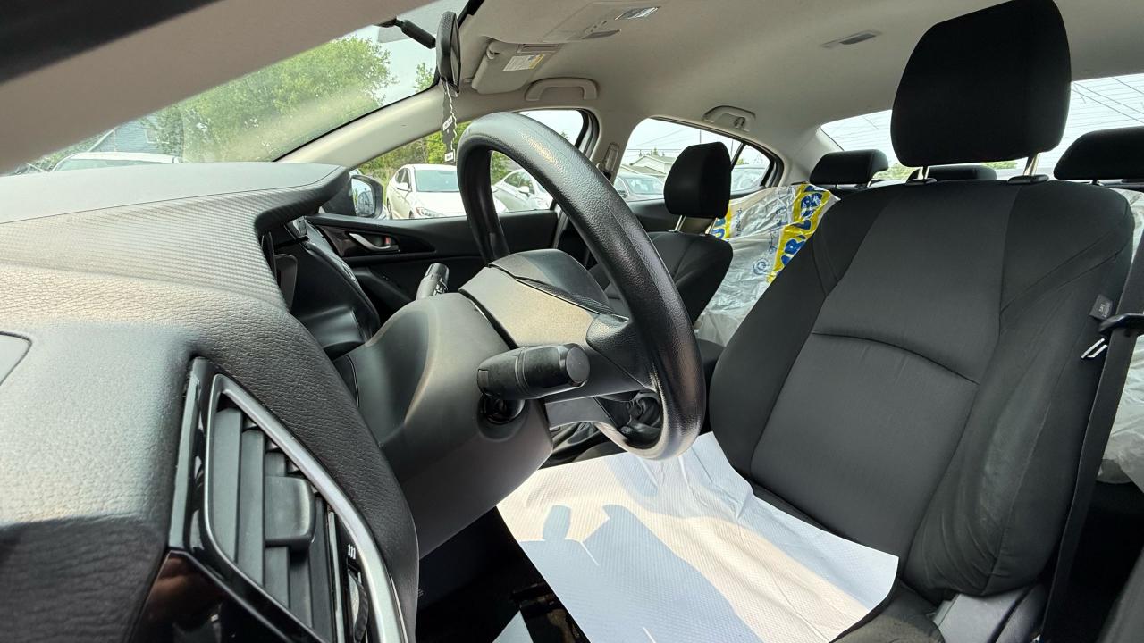 2014 Mazda MAZDA3 GX-SKY - Photo #9