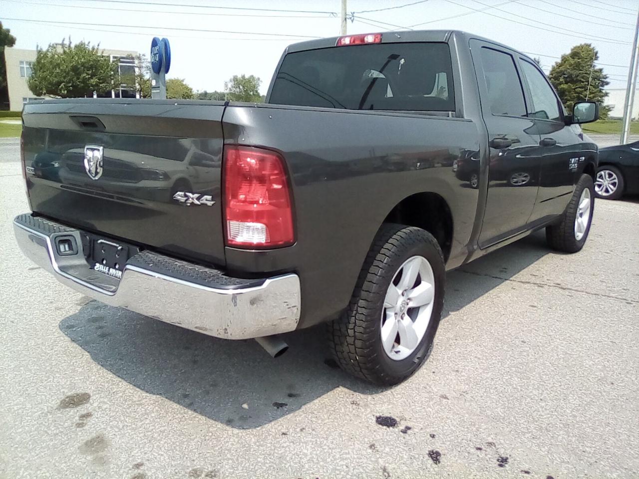 2023 RAM 1500 Classic Tradesman Crew Cab SWB 4WD
