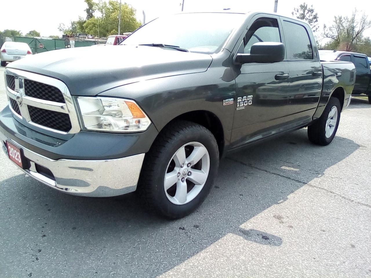 Used 2023 RAM 1500 Classic Tradesman Crew Cab SWB 4WD for sale in Leamington, ON
