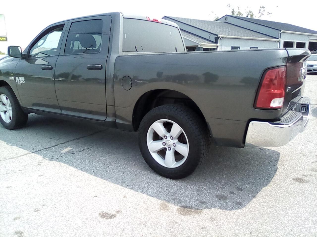 2023 RAM 1500 Classic Tradesman Crew Cab SWB 4WD