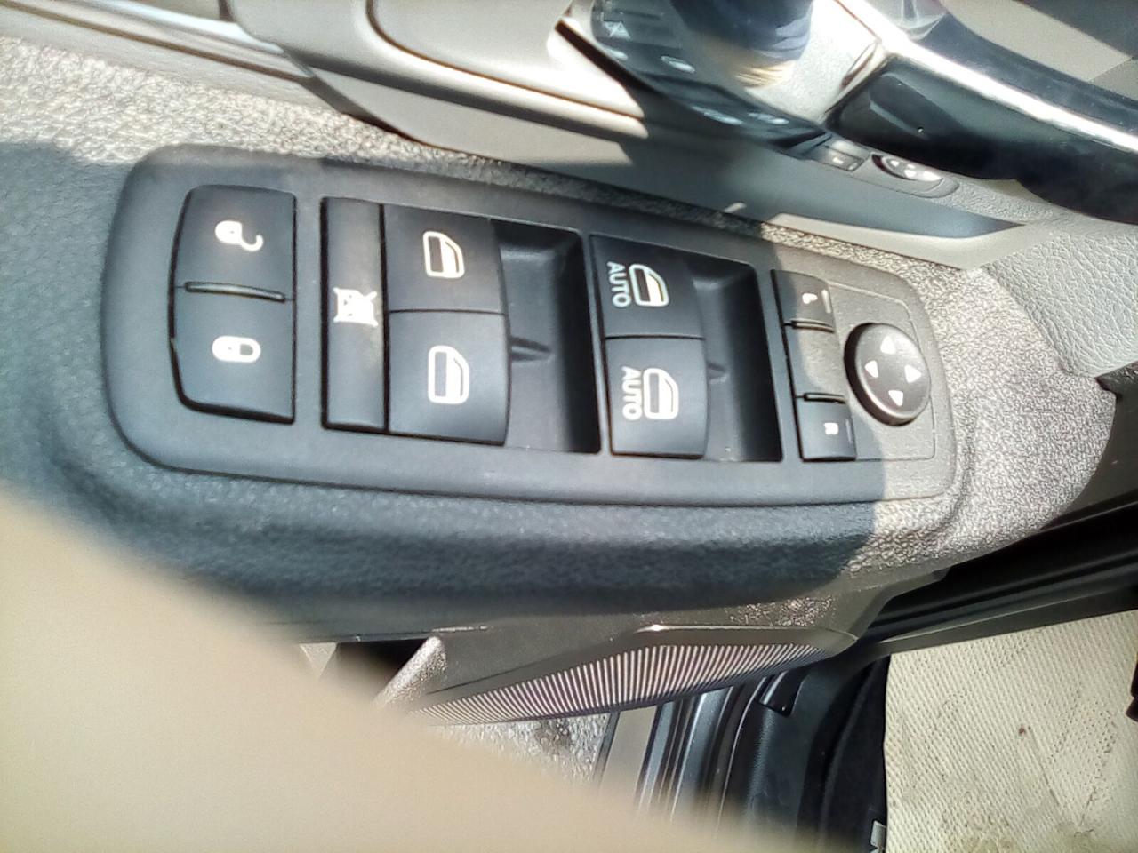 2023 RAM 1500 Classic Tradesman Crew Cab SWB 4WD