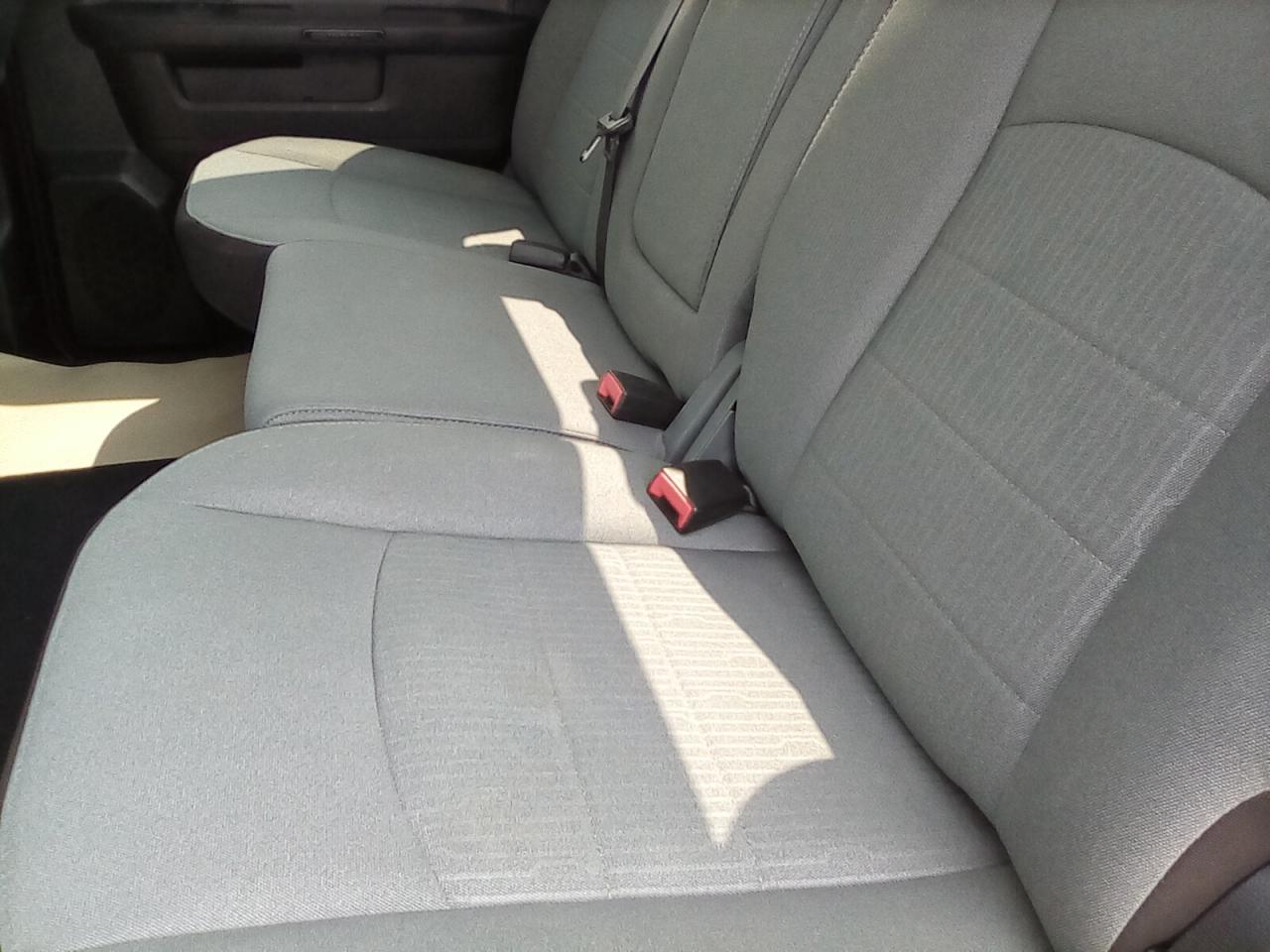 2023 RAM 1500 Classic Tradesman Crew Cab SWB 4WD