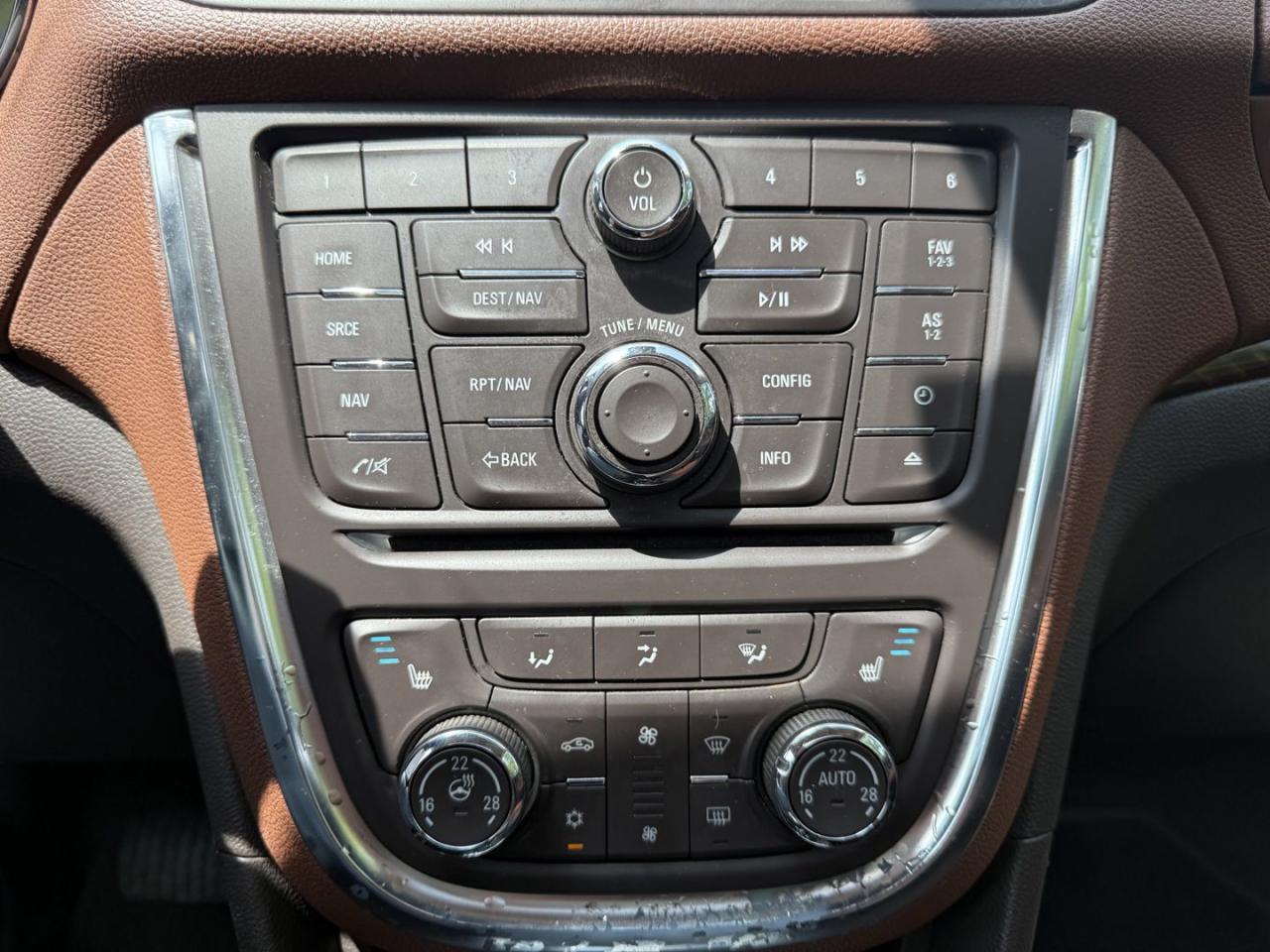 2016 Buick Encore Leather AWD - Photo #9