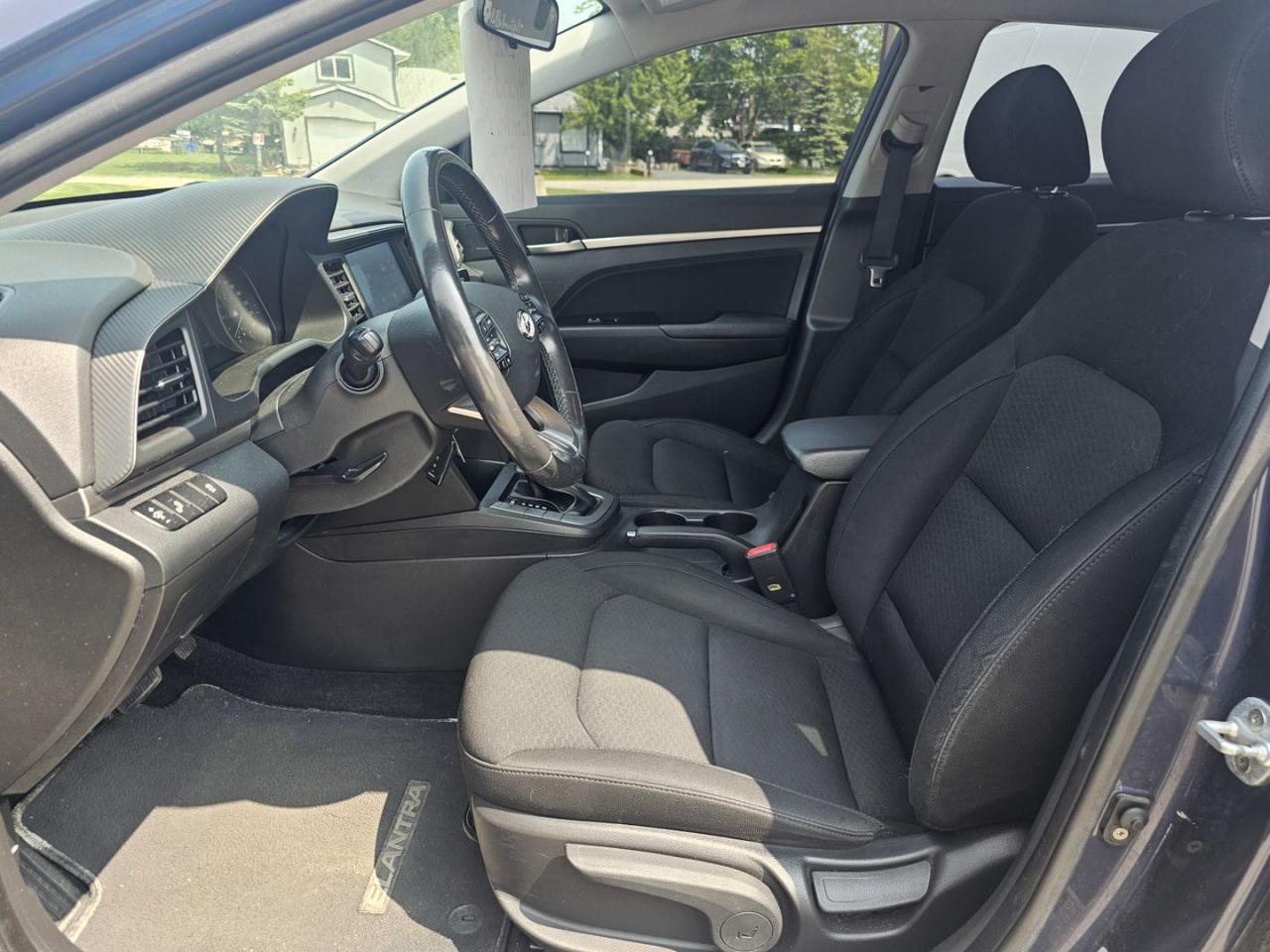 2019 Hyundai Elantra Limited - Photo #15