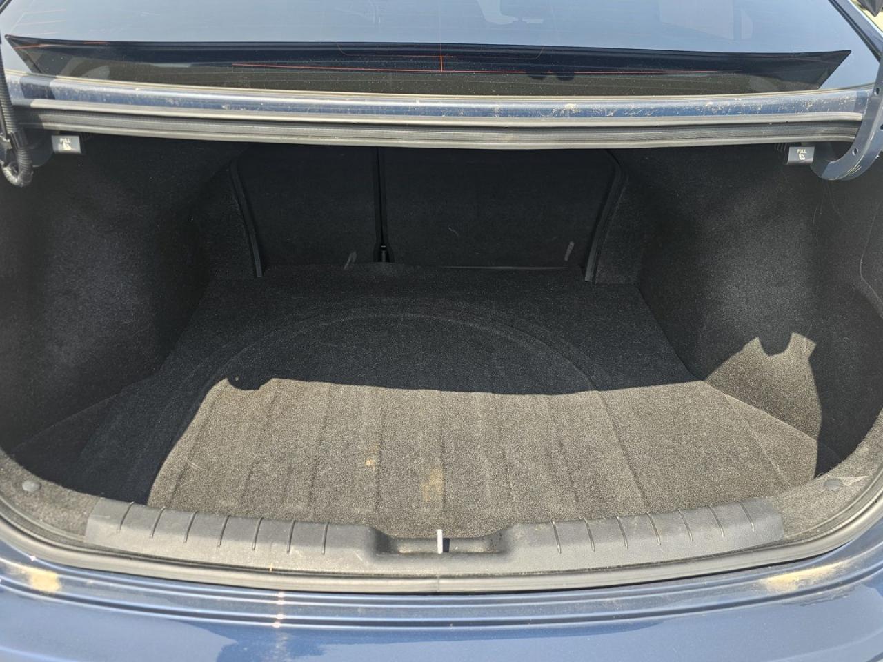 2019 Hyundai Elantra Limited - Photo #17