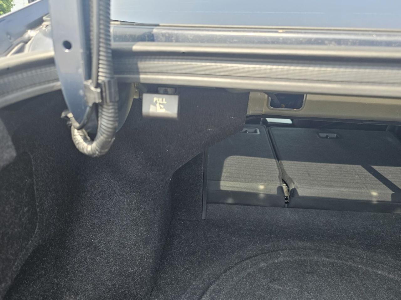 2019 Hyundai Elantra Limited - Photo #19