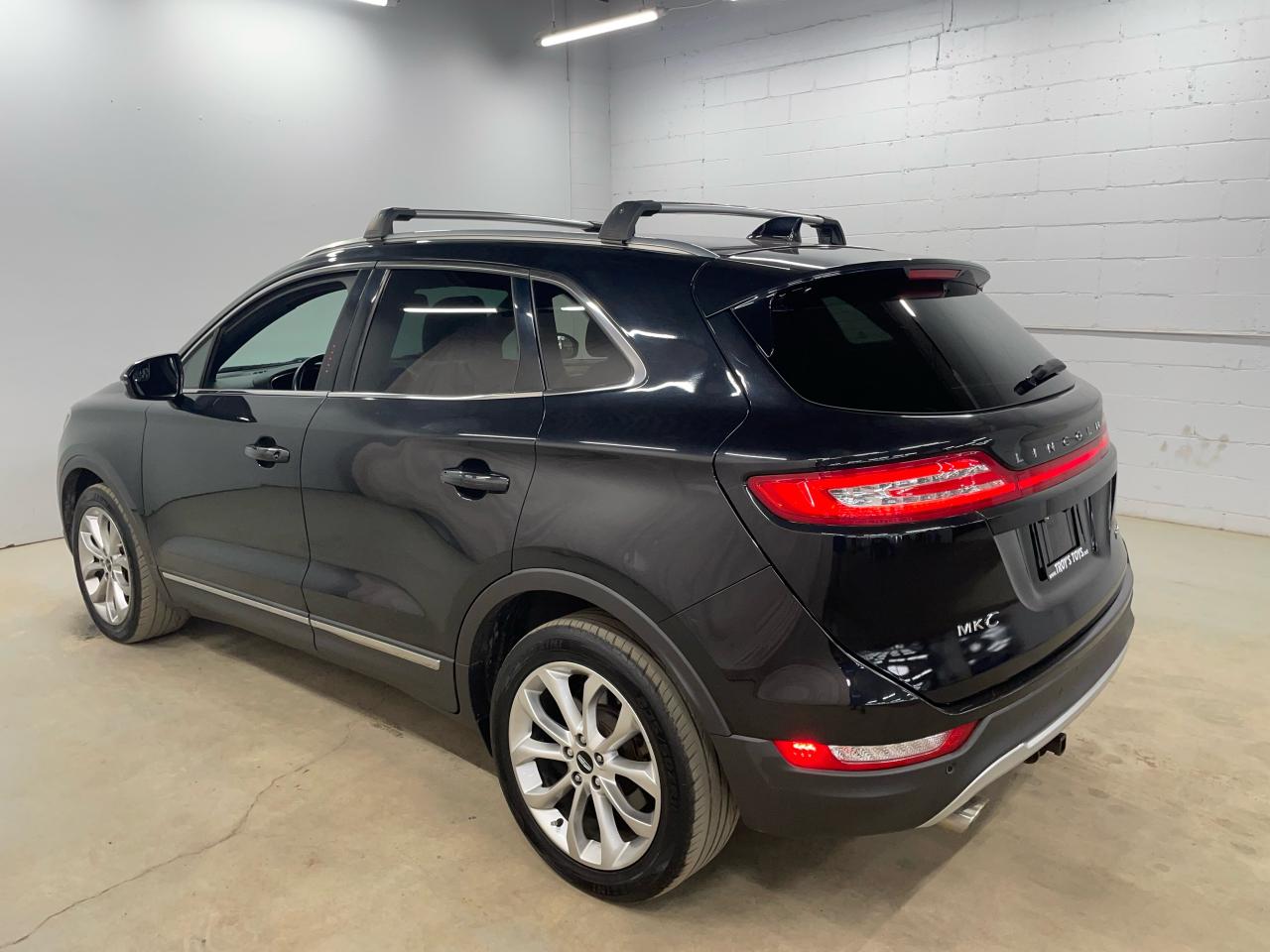 2015 Lincoln MKC Base Photo23