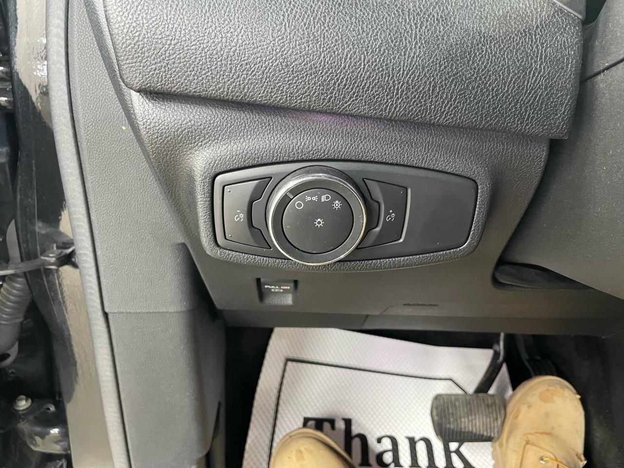 2015 Lincoln MKC Base Photo32