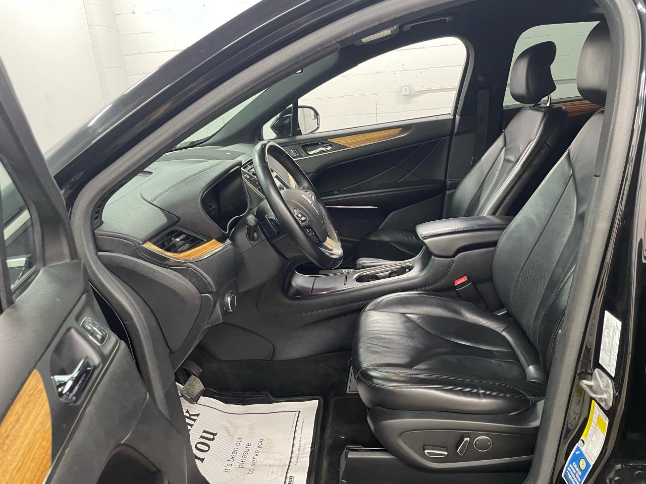 2015 Lincoln MKC Base Photo27