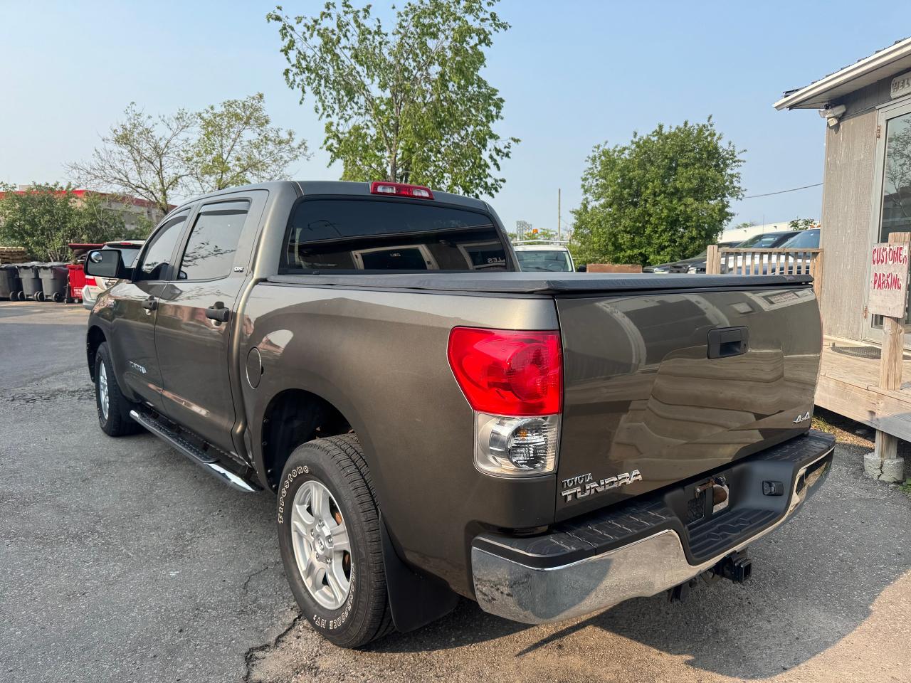 2008 Toyota Tundra SR5 Photo2