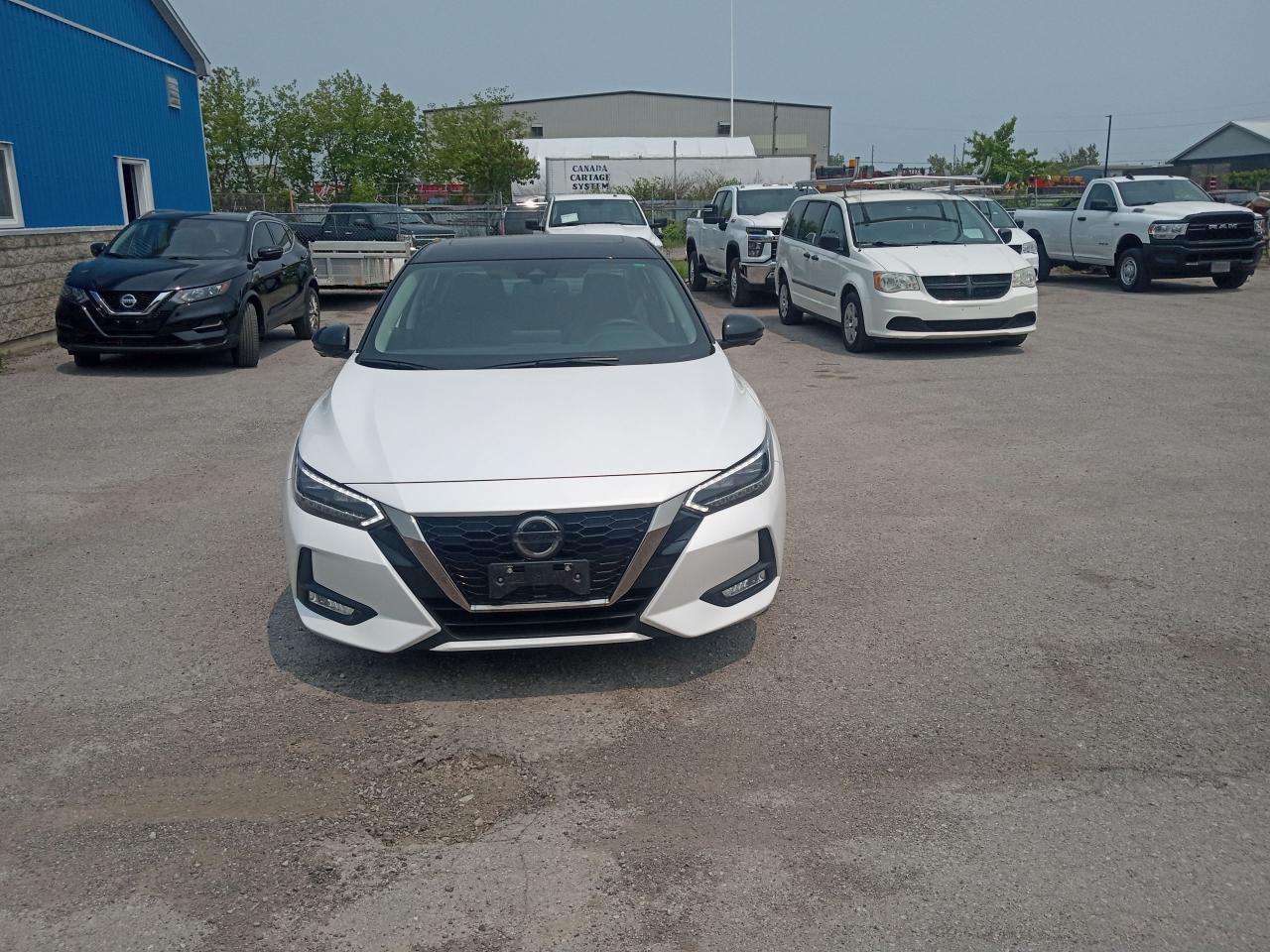 2021 Nissan Sentra SR Premium - Photo #2