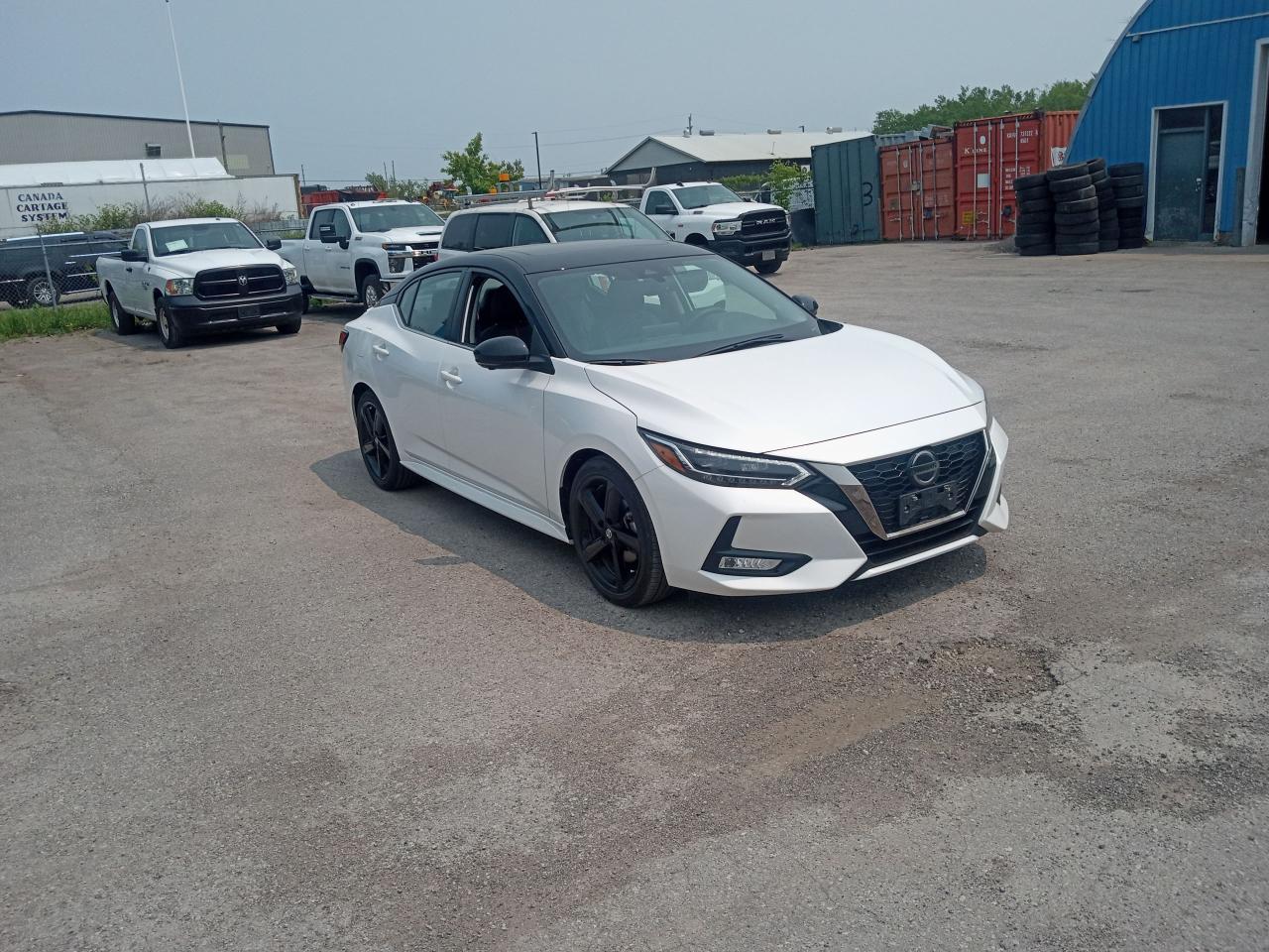 2021 Nissan Sentra SR Premium - Photo #3