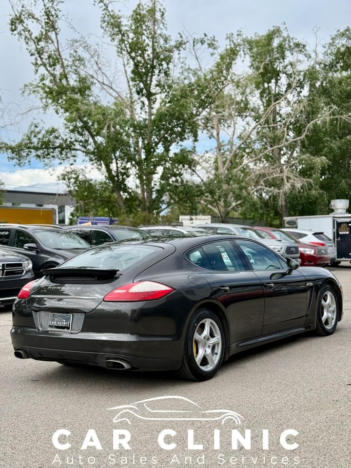2011 Porsche Panamera  - Photo #7